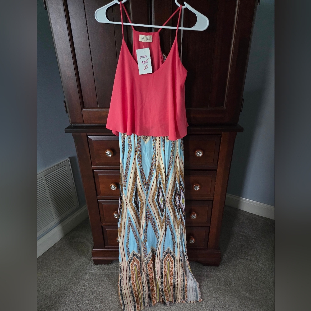 Diamond pattern maxi dress
